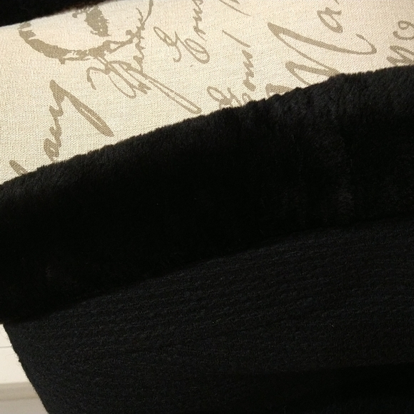 Fields of Tulsa vintage black fur collared jacket - Picture 15 of 15